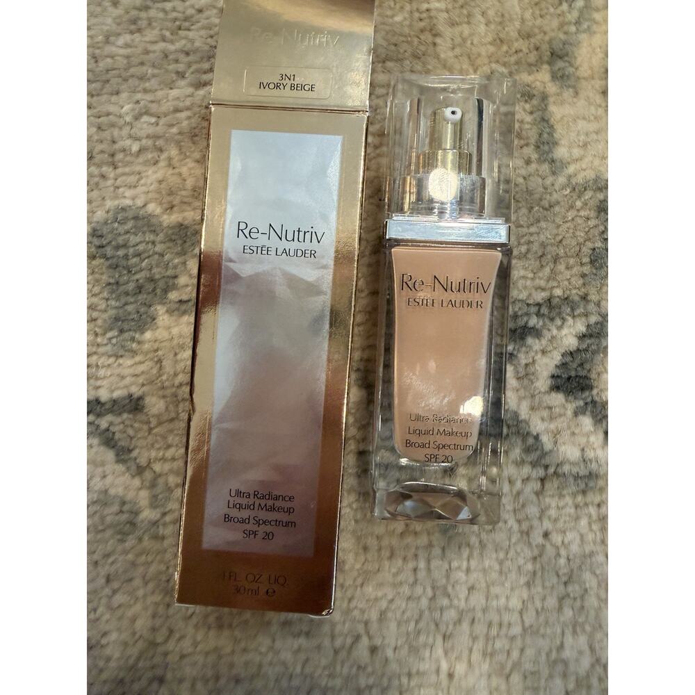 Re-nutriv ultra radiance liquid foundation spf 20 Ivory Beige 3N1 NIB NEW